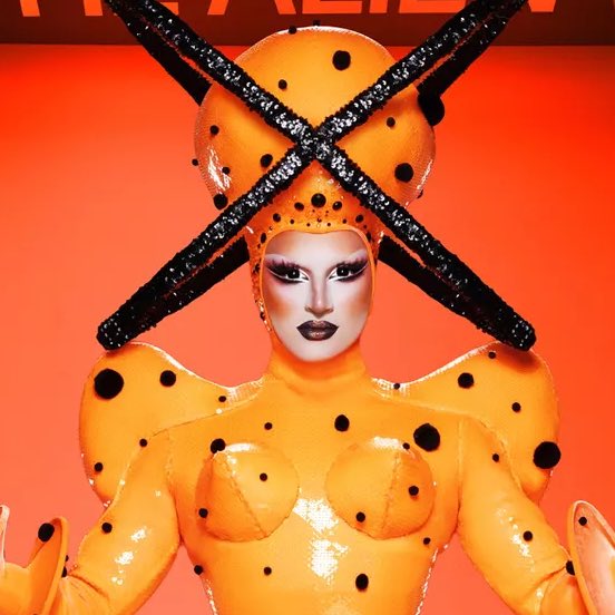 mascarayde's tweet image. the fact this is the first time we’ve had actual known drag sisters competing against each other on the same all stars