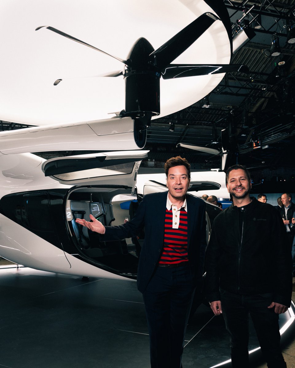 MarketInfinity's tweet image. The future of aviation has officially landed in NYC! @ArcherAviation unveiled their stunning Midnight eVTOL aircraft as @adamgoldstein13 announced both future NYC routes and their groundbreaking partnership with @united taking flight.  Even the legendary @jimmyfallon showed up…