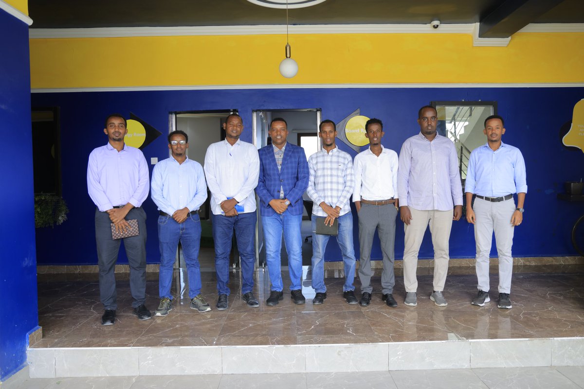 Abdinas65589678's tweet image. Honored to host Eng. Abdimajid Khadar Ali, Principal of Buruuj Technical School, at SIMAD iLab. A great day of sharing ideas, exploring innovation, and building bridges for future collaboration!
#iLabDiaries #FabLabMogadishu #iLabImpact #FabLabImpact