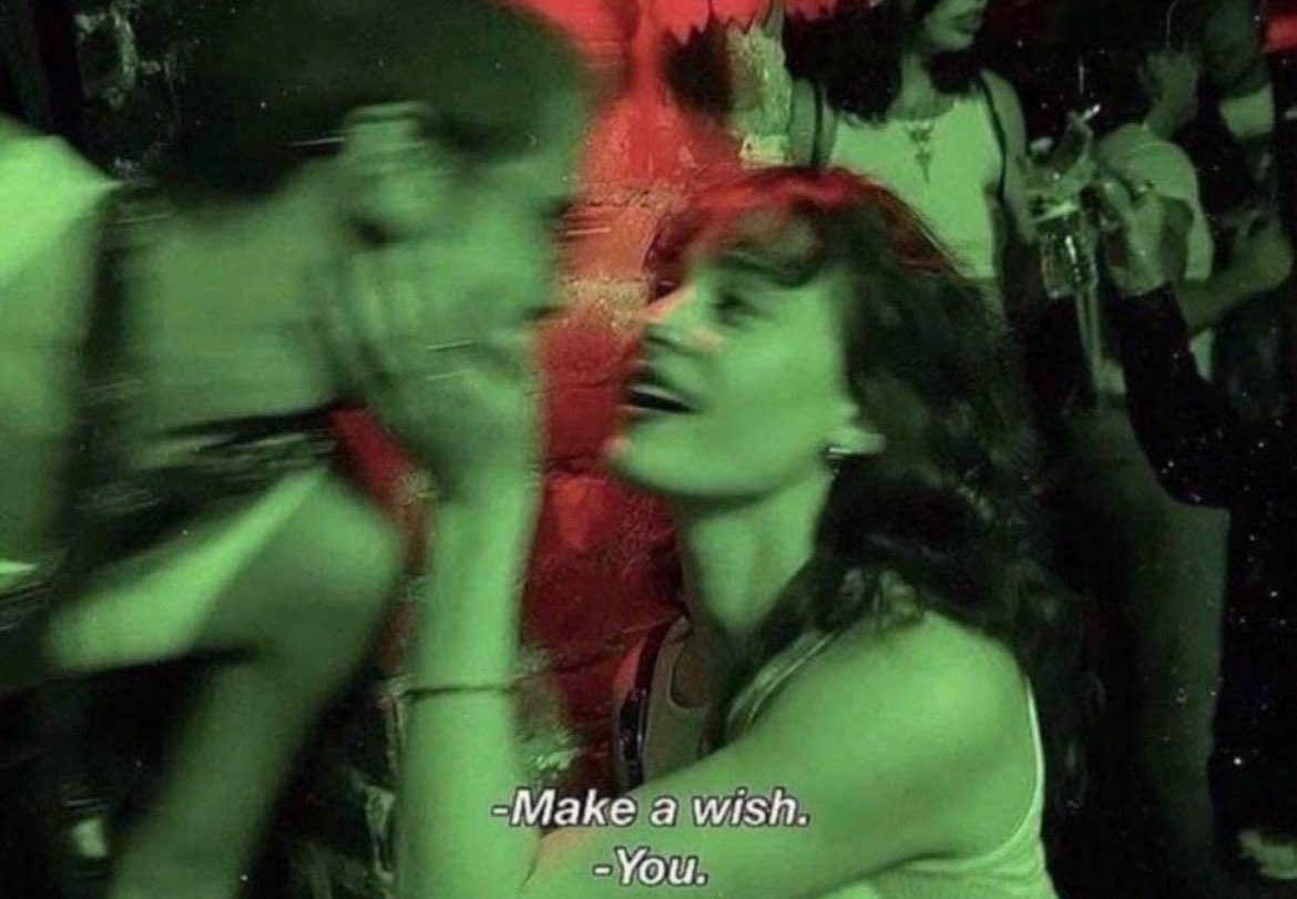 women loving women (@wlwpicz) on Twitter photo 