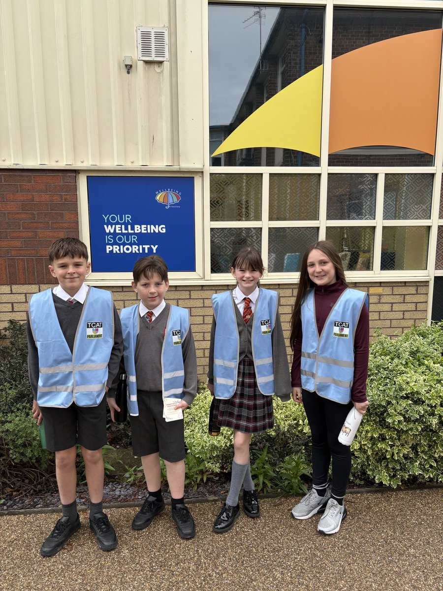 GtSankeyPrimary's tweet photo. Today our TCAT Parliament members did GSP proud by going to Priestley College and presenting the work they have completed for their wellbeing badge as part of the Diana Award. 
They displayed such confidence and passion when speaking to their audience. @DianaAward @TCATchallenge https://t.co/6LMwGKlue6