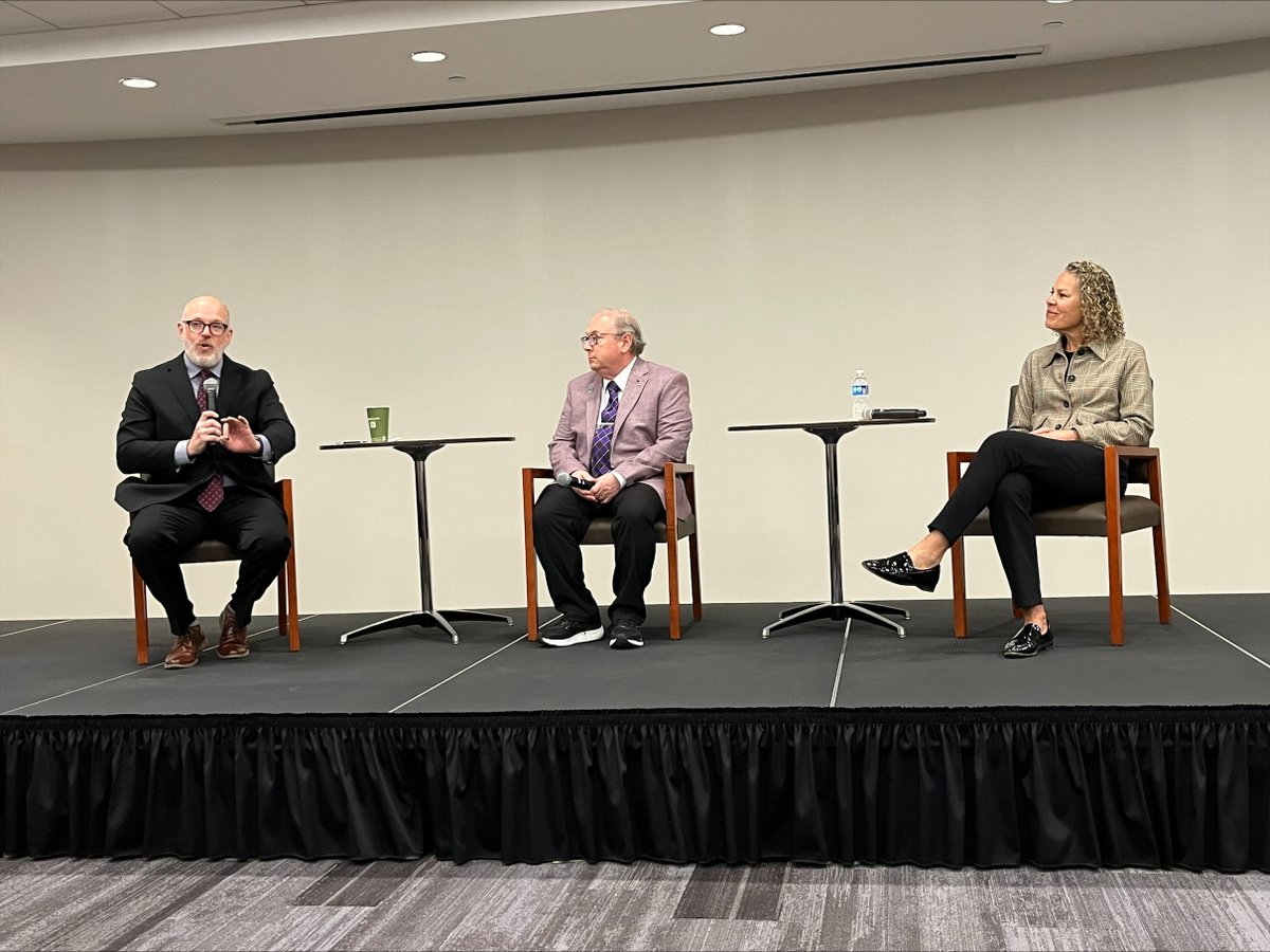 NYS OASAS (@nysoasas) on Twitter photo An important conversation took place today about the opioid and overdose crisis in NYS at the Prescription for Progress event at the Hearst Media Center, featuring <a href="/DrChinazoOASAS/">Dr. Chinazo Cunningham</a> and <a href="/timesunion/">Times Union</a> Editor Casey Seiler. #EveryStepOfTheWay An important conversation took place today about the opioid and overdose crisis in NYS at the Prescription for Progress event at the Hearst Media Center, featuring <a href="/DrChinazoOASAS/">Dr. Chinazo Cunningham</a> and <a href="/timesunion/">Times Union</a> Editor Casey Seiler. #EveryStepOfTheWay