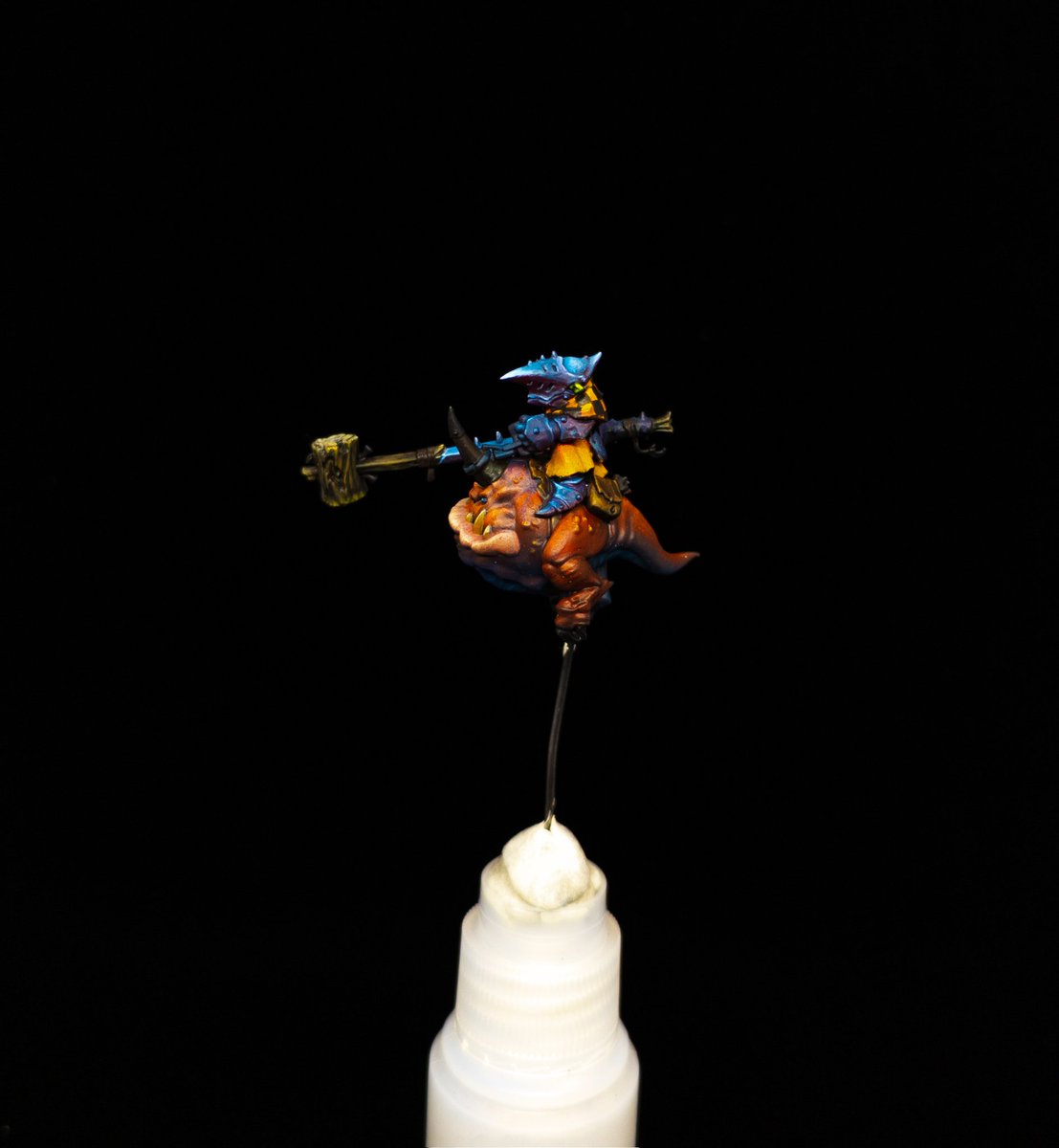 Armarros's tweet photo. Avancement du chevalier gobelin #warhammer #WarhammerCommunity #streamer #miniaturepainting #warhammer40k #WarhammerArt #PaintingWarhammer #ageofsigm https://t.co/fFYdib81BC