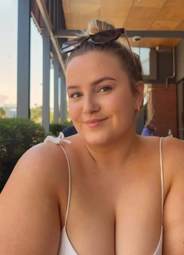 Can we be friends 🥰