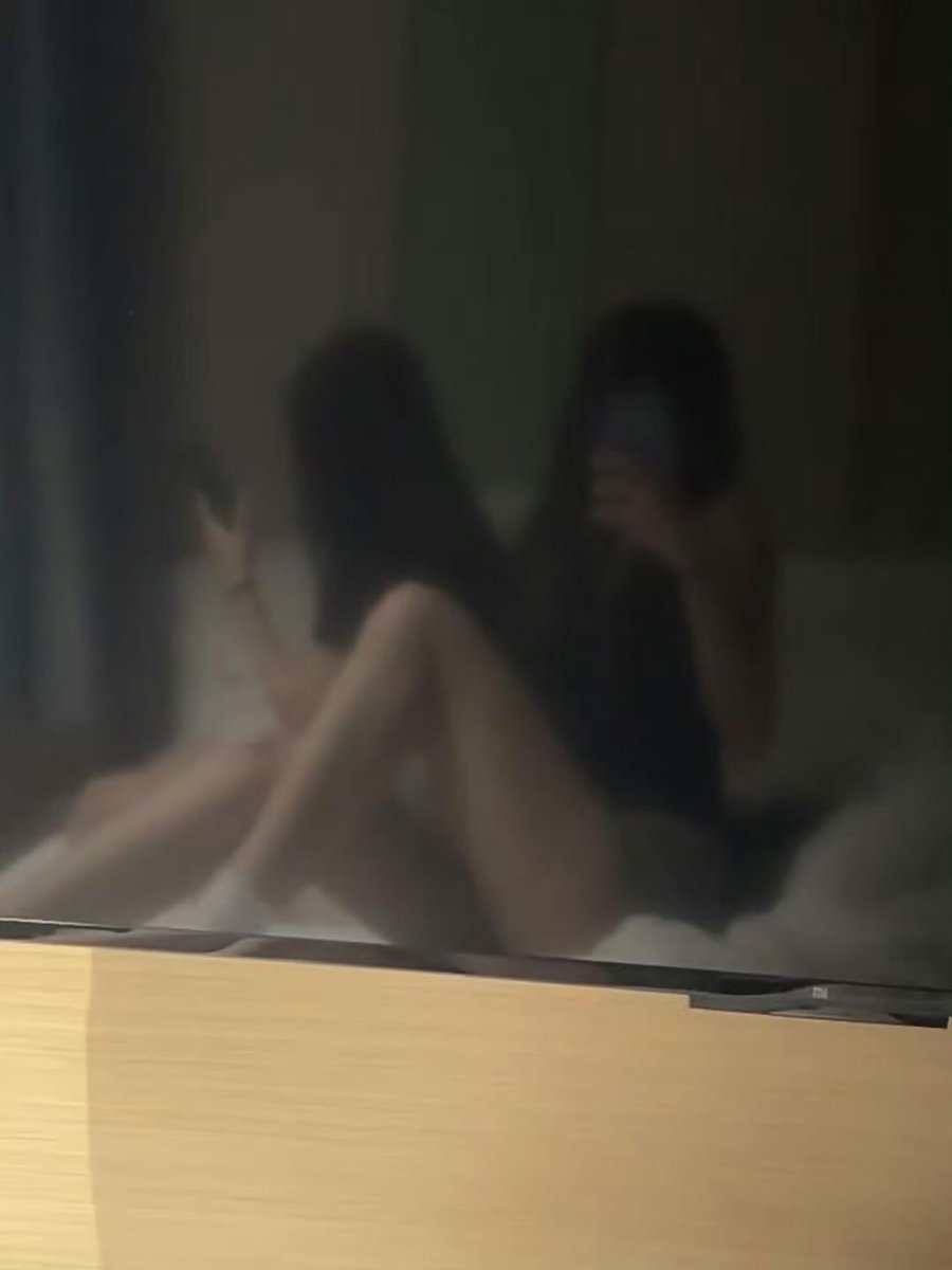 还是我闺蜜会玩，换男人的速度比换衣服还快