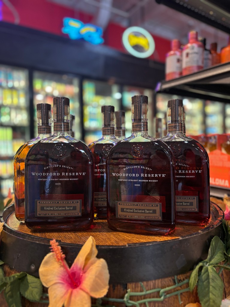 Kindred_SW's tweet image. JUST IN! Our new and exclusive Private barrel with Woodford reserve JUST dropped. Stop by all kindred locations for a sip and to get yourself a bottle before we're all out!🥃

#woodfordreserve #bourbon #kindredselect #kindredspiritsandwine