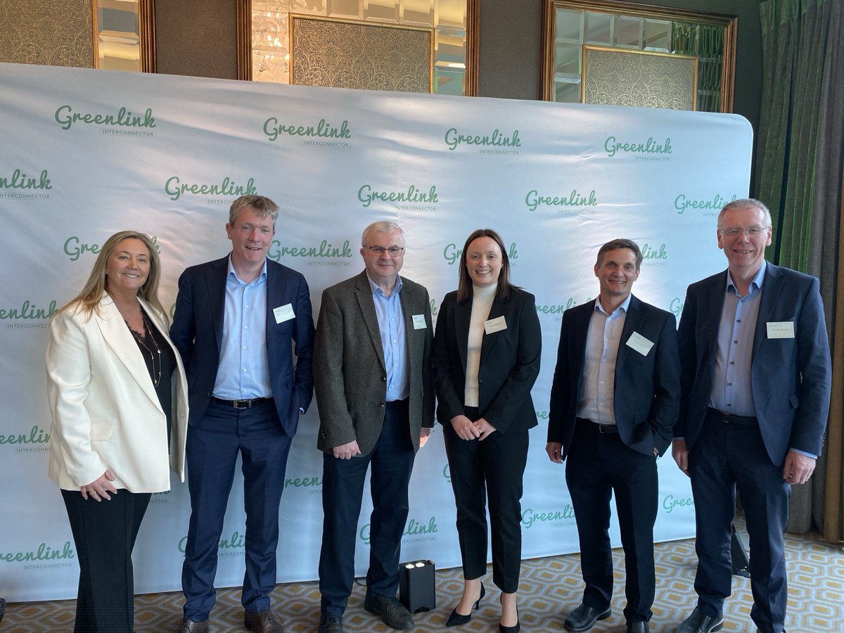 EirGrid's tweet image. Great to attend the official launch of the new 320kV Greenlink #interconnector in Wexford recently🔌⚡  The 504MW interconnector is now transferring power between 🇮🇪  and 🇬🇧, following connections into the #electricity transmission networks on both sides of the Irish Sea 🌊
