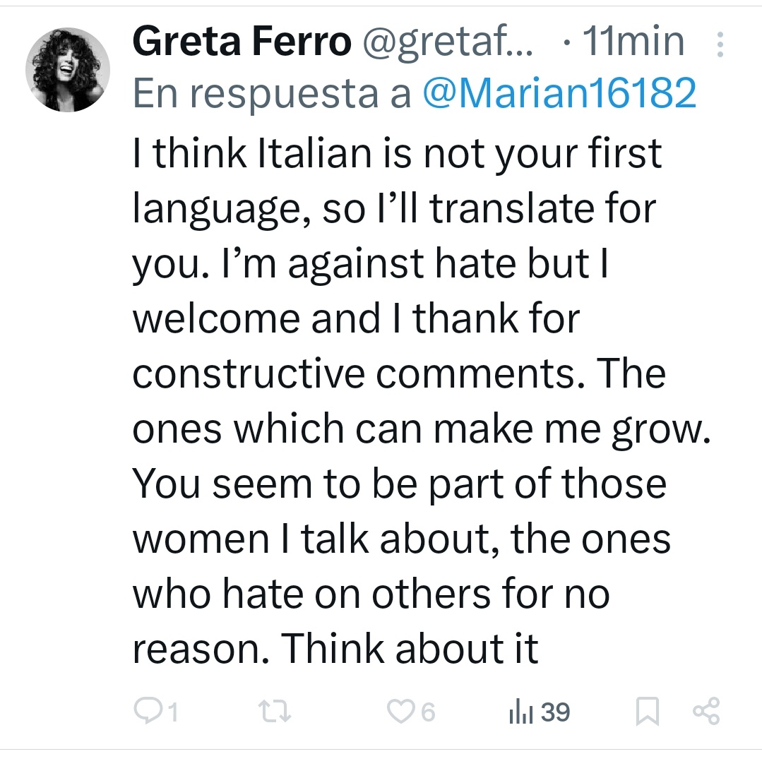Y he aquí la respuesta. 
Porque contestas y bloqueas ??
Que no entiendo tú idioma?
Mejor que tú misma.
Acabas de confirmar lo que yo dije en mi post  
Egocéntrica,  ególatra y encima un fracaso con piernas 
@gretaferro te pago con la misma moneda , bloqueada , pedazo de zoquete