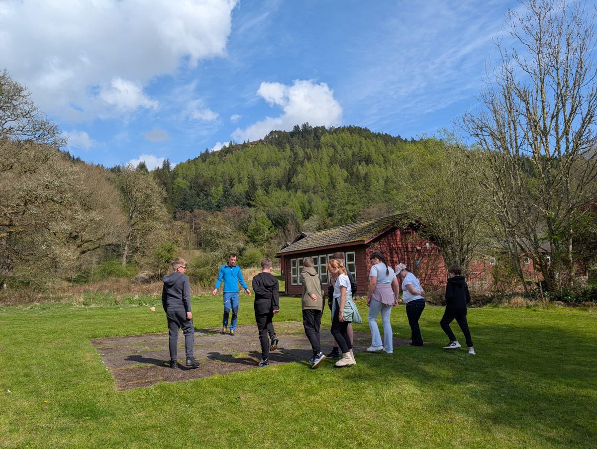 Miss Waddington and P7 tweet media