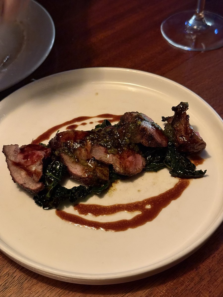 FoodInLondon_'s tweet image. Rubbish food but an excellent slider at @SaltYardGroup instagram.com/p/DIy_V_ONU2e/…