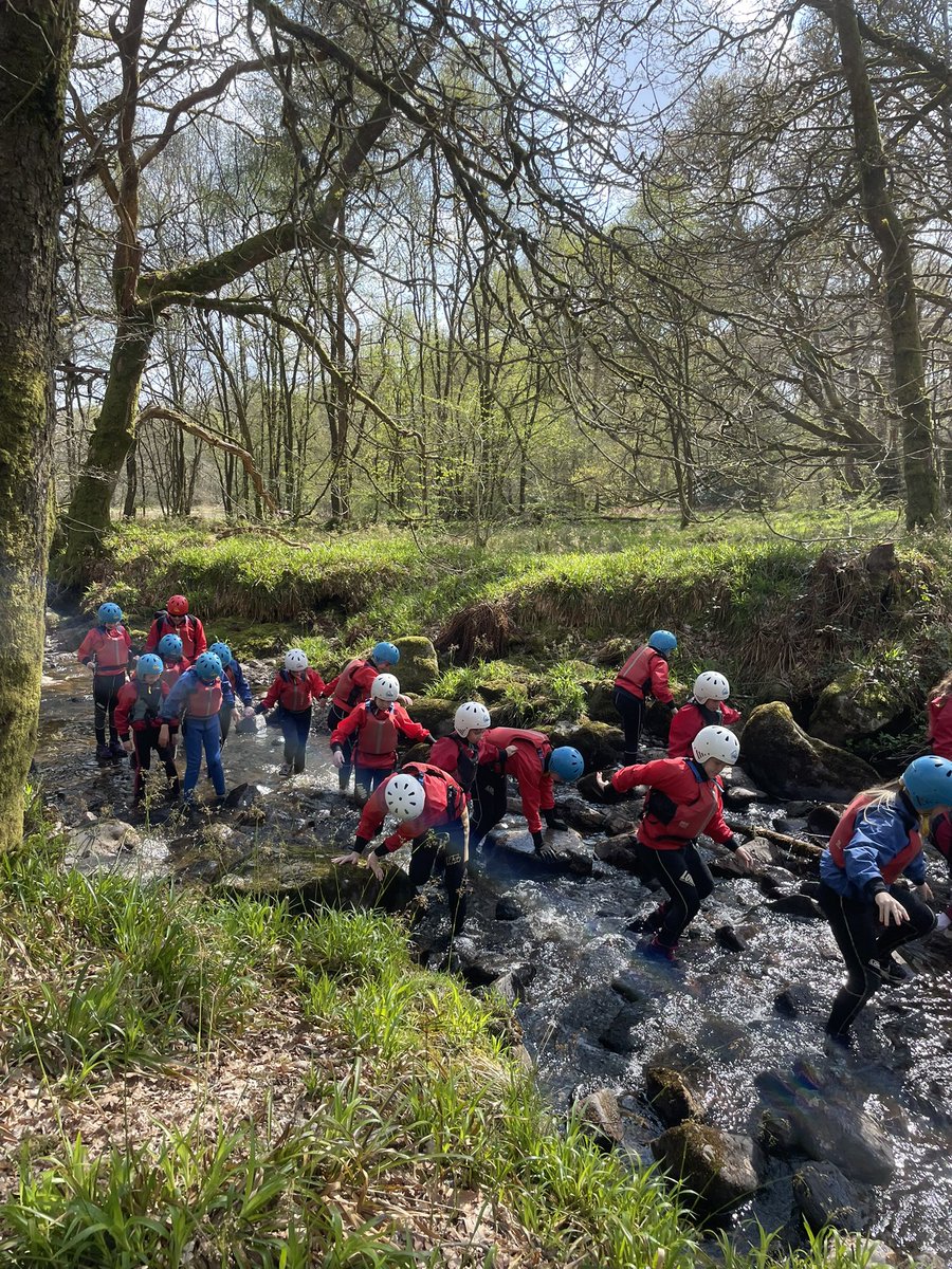 Miss Waddington and P7 tweet media