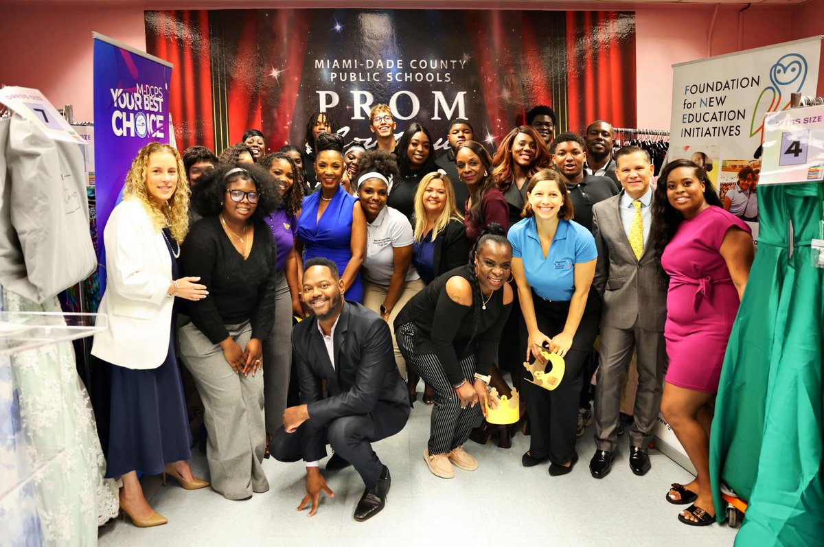 SuptDotres's tweet photo. Today’s Prom Boutique at @MDCPStheshop was more than just choosing formalwear—it was about giving the students a chance to feel seen, celebrated, and confident as they prepare for one of high school’s most memorable moments. Deepest thanks to the community partners for making this experience possible through their generosity. #PromSeason #YourBestChoiceMDCPS