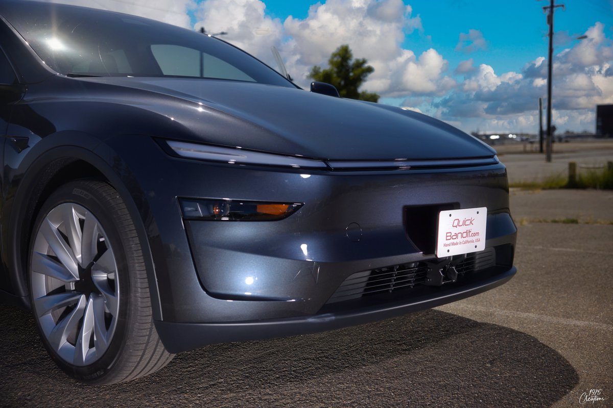 Introducing the newest Quick Bandit for the new <a href="/Tesla/">Tesla</a> Model Y! 

CNC-machined from textured, marine-grade HDPE, this lockable front license plate mount is a patented solution that attaches in seconds.

Its the most complex mount I've designed to ensure unobstructed front camera