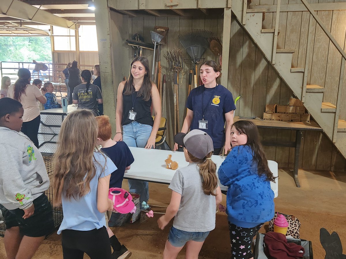 Today at South Stokes, we are kicking off Farm Animal Days! Mrs. Ferguson and our Ag students are teaching elementary students across the district about the different types of animals on the farm! #saurastrongat60 #SauraPride #gosouth