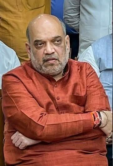 வீட்டு கக்கூஸ் அடைப்புனா கூட திமுக அரசு ராஜினாமா செய்யனும் னு கதறீட்டு இருக்கும் சங்கிங்க இப்ப மட்டும் எல்லாத்தையும் மூடிகிட்டு இருப்பானுங்க..

25 பேரை பலிகொடுத்த இந்த கையலாகாத தற்குறி உள்துறை அமைச்சர் அமித்ஷா ராஜினாமா செய்ய வேண்டும்..
