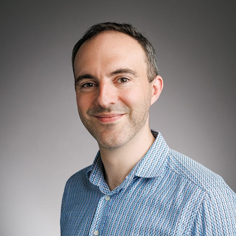 Maritime and Naval Affairs postdoc Charles Bégué Fawell won the 2025 article prize from the Society of Dix-Neuviémistes for "Effervescent Seas: Racialized Labor and Mobile Militancy on the Steamship Highways of the French Indo-Pacific."

Read the paper: read.dukeupress.edu/french-histori…