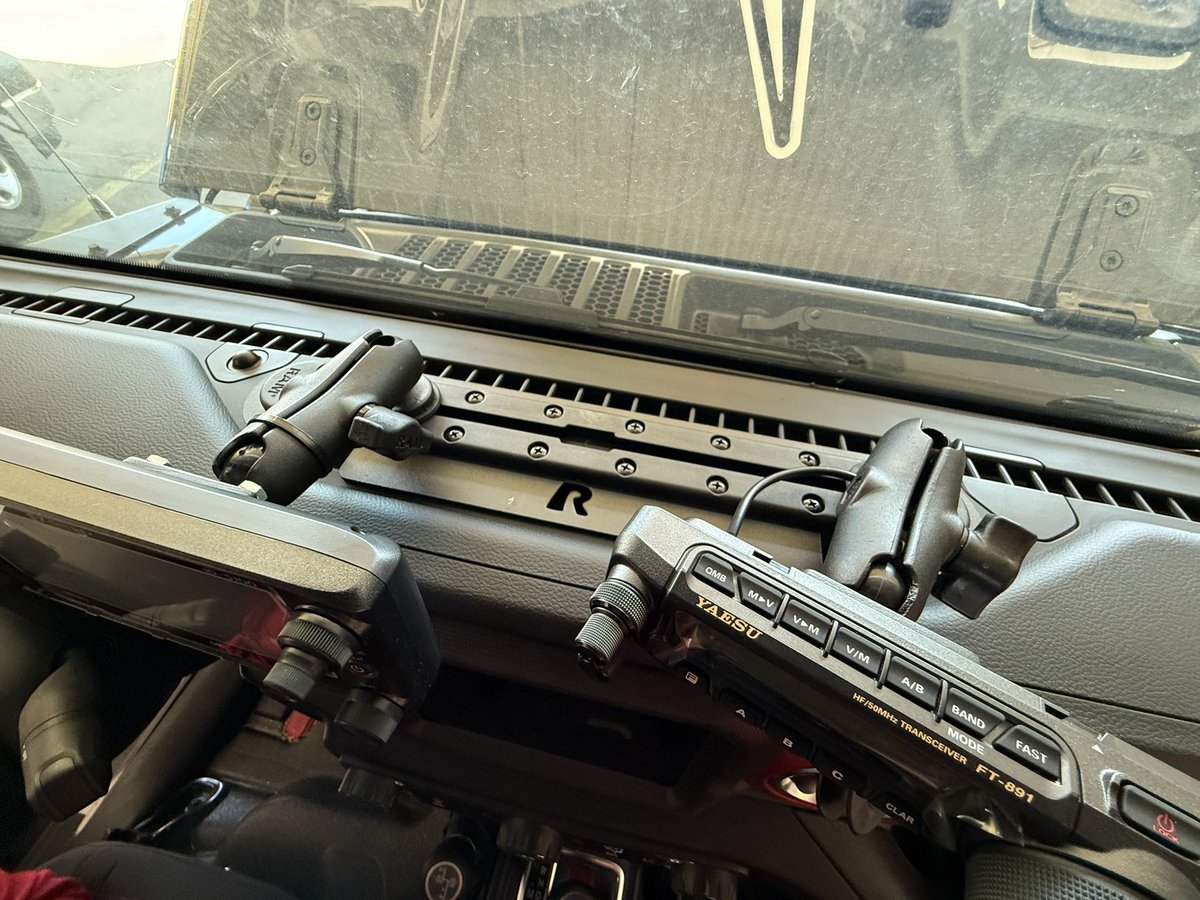 James Cessna tweet media