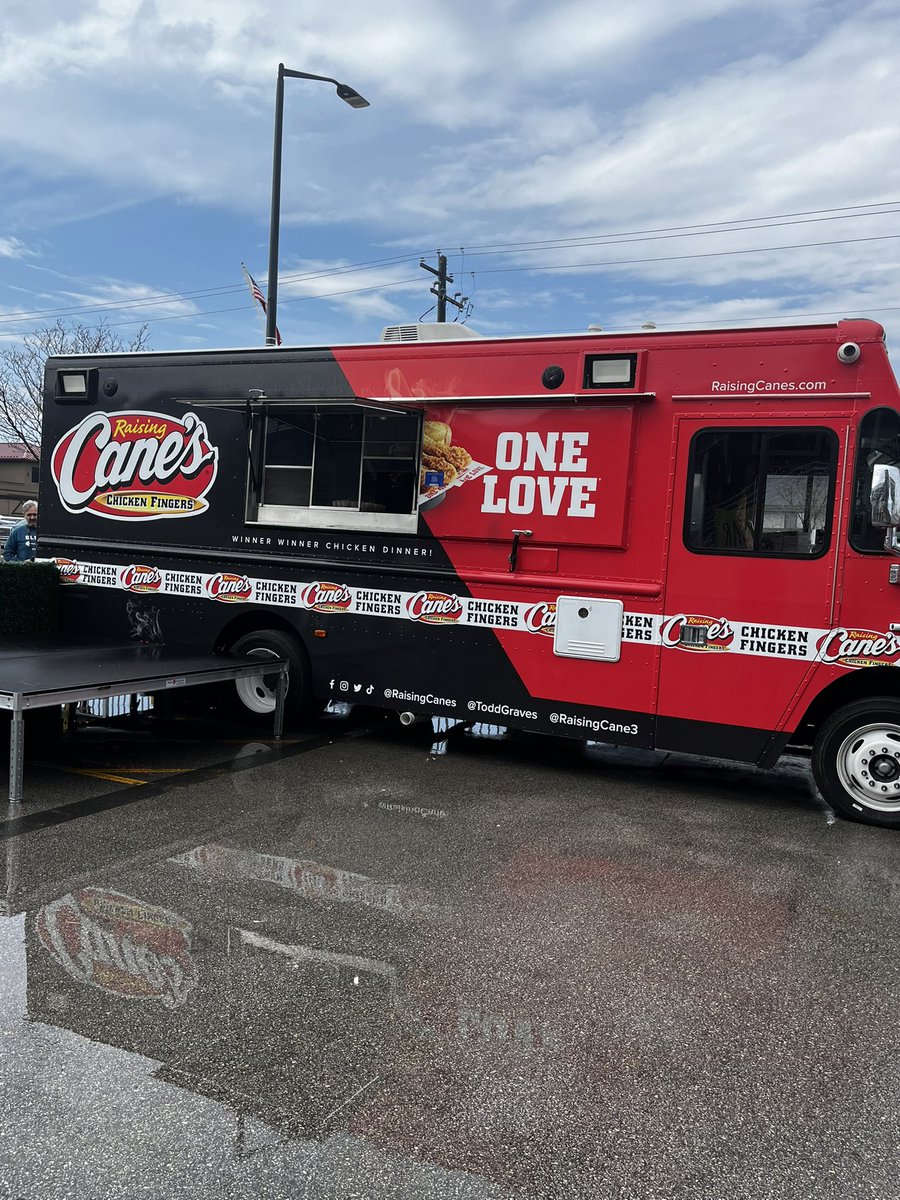 Sean Ackerman (@shnackerman) on Twitter photo đ Green Bay, Wisconsin
LSU OL Will Campbell and Arizona WR Tetairoa McMillan will join us at 1:00 p.m. CT <a href="/raisingcanes/">Raising Cane's</a> for a quick shift before the NFL draft! đ Green Bay, Wisconsin
LSU OL Will Campbell and Arizona WR Tetairoa McMillan will join us at 1:00 p.m. CT <a href="/raisingcanes/">Raising Cane's</a> for a quick shift before the NFL draft!