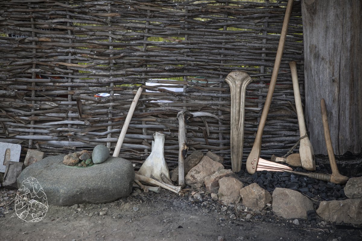 Dr. James Dilley (@ancientcraftuk) on Twitter photo Brilliant Bronze!
Its user-friendly, multi-purpose, exciting, zeitgeisty & most importantly of all, its slightly shiny! Those boring old stone axes have had their day, so make sure you're attending one of our bronze orientation days!
ancientcraft.co.uk/workshops-and-…
📷 <a href="/emmalouwynjones/">emmalouwynjones</a> Brilliant Bronze!
Its user-friendly, multi-purpose, exciting, zeitgeisty & most importantly of all, its slightly shiny! Those boring old stone axes have had their day, so make sure you're attending one of our bronze orientation days!
ancientcraft.co.uk/workshops-and-…
📷 <a href="/emmalouwynjones/">emmalouwynjones</a>