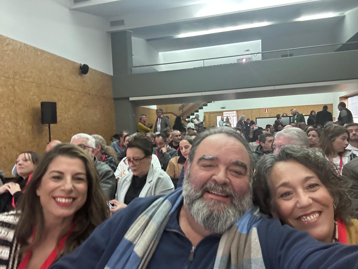 FesmcG's tweet photo. 📣Hoxe celebramos en A Coruña o 2° Congreso de FeSMC A Coruña, no que saliu elexida a nova Comisión Executiva da Federación provincial, con Juan Carreita como Secretario Xeral.
Parabéns compañeiro e equipo!

#ugt #coruña #congreso #fesmcugt #tusindicatoutil https://t.co/uQIEW3uuUx