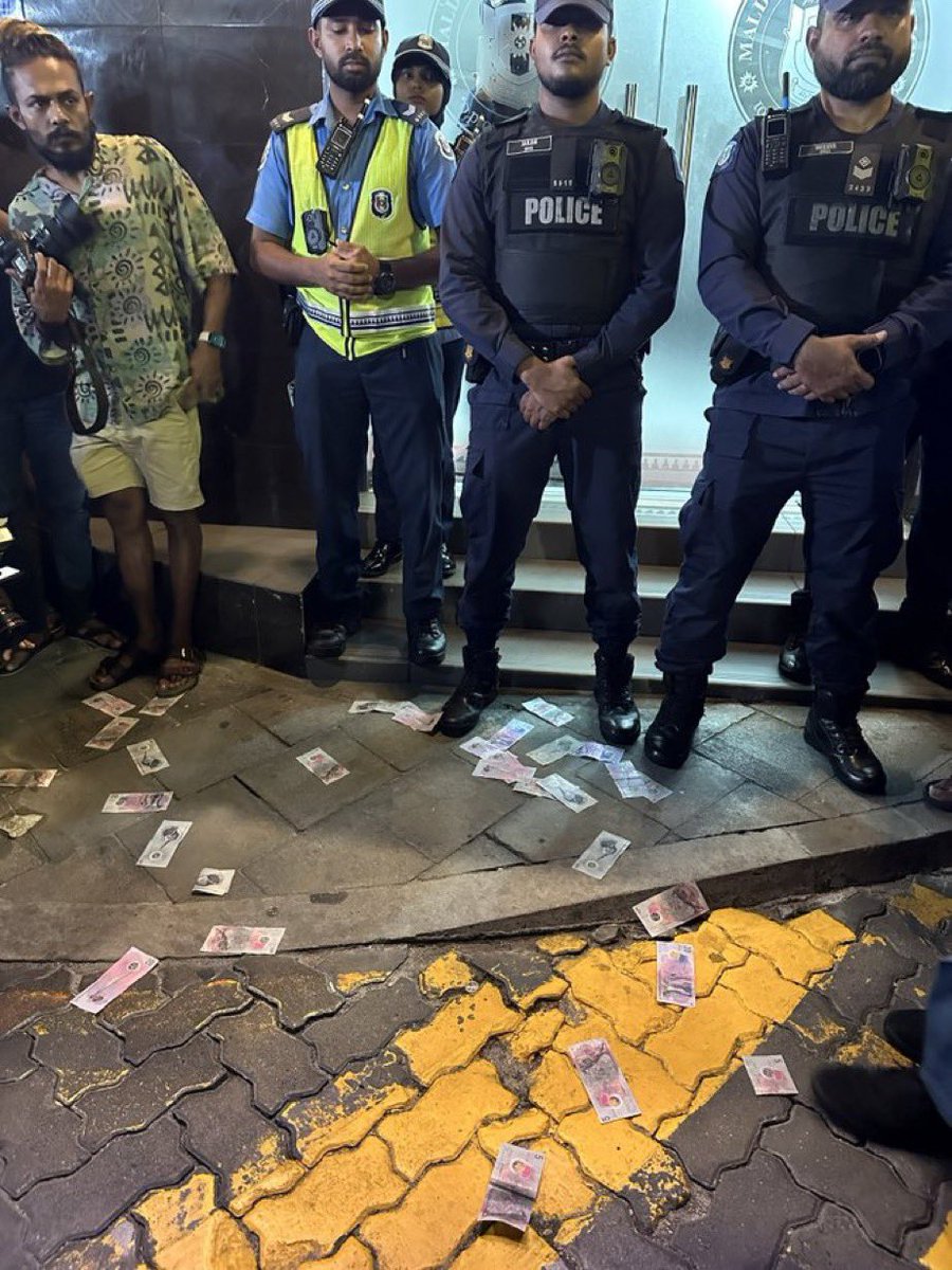 I have no words for this. I’m proud of your audacity guys. 🤩🤩🙌🏽🙌🏽