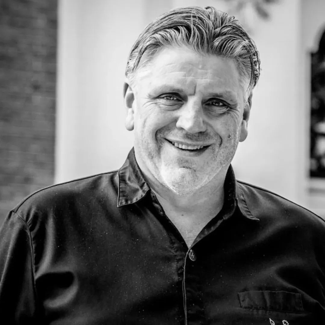 Roy_pickkers's tweet photo. Jonnie RIP we gaan een grootmeester in de culinaire wereld missen. Sterkte aan de familie en vrienden. https://t.co/ZrBIeiW2GH
