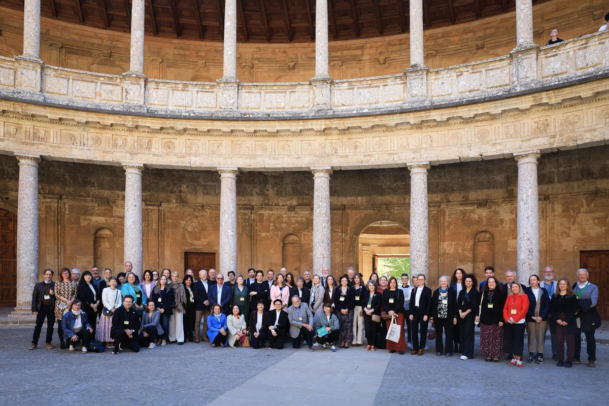 En el I Foro Europeo de Gestores de Sitios del #PatrimonioMundial

Participo desde <a href="/CulturaAND/">Cultura Junta de Andalucía</a> en la mesa de trabajo sobre #CambioClimático para tratar la gestión sostenible en los sitios de <a href="/CAMedinaAzahara/">CA Medina Azahara</a> y <a href="/CA_DOLMENESATQ/">CA Dólmenes de Antequera</a>