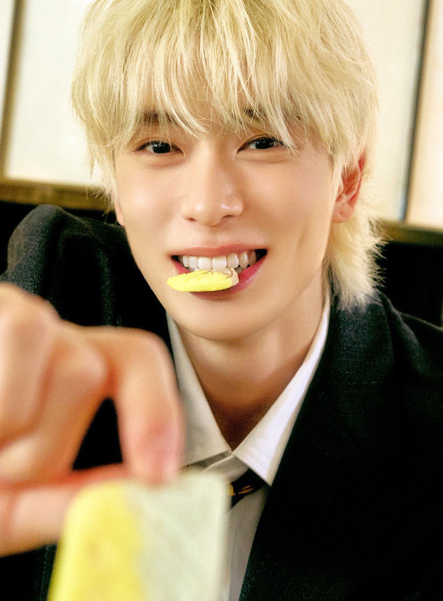 아니씨발공주님 !!!!!!!!!!!!!!!!!!!!
 원피스에셔츠입엇어요공쥬님???!!!!!!!!!!!!!!!!!