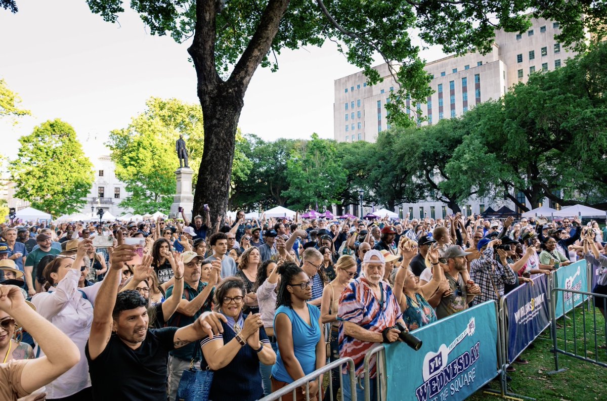 Wed at the Square tweet media