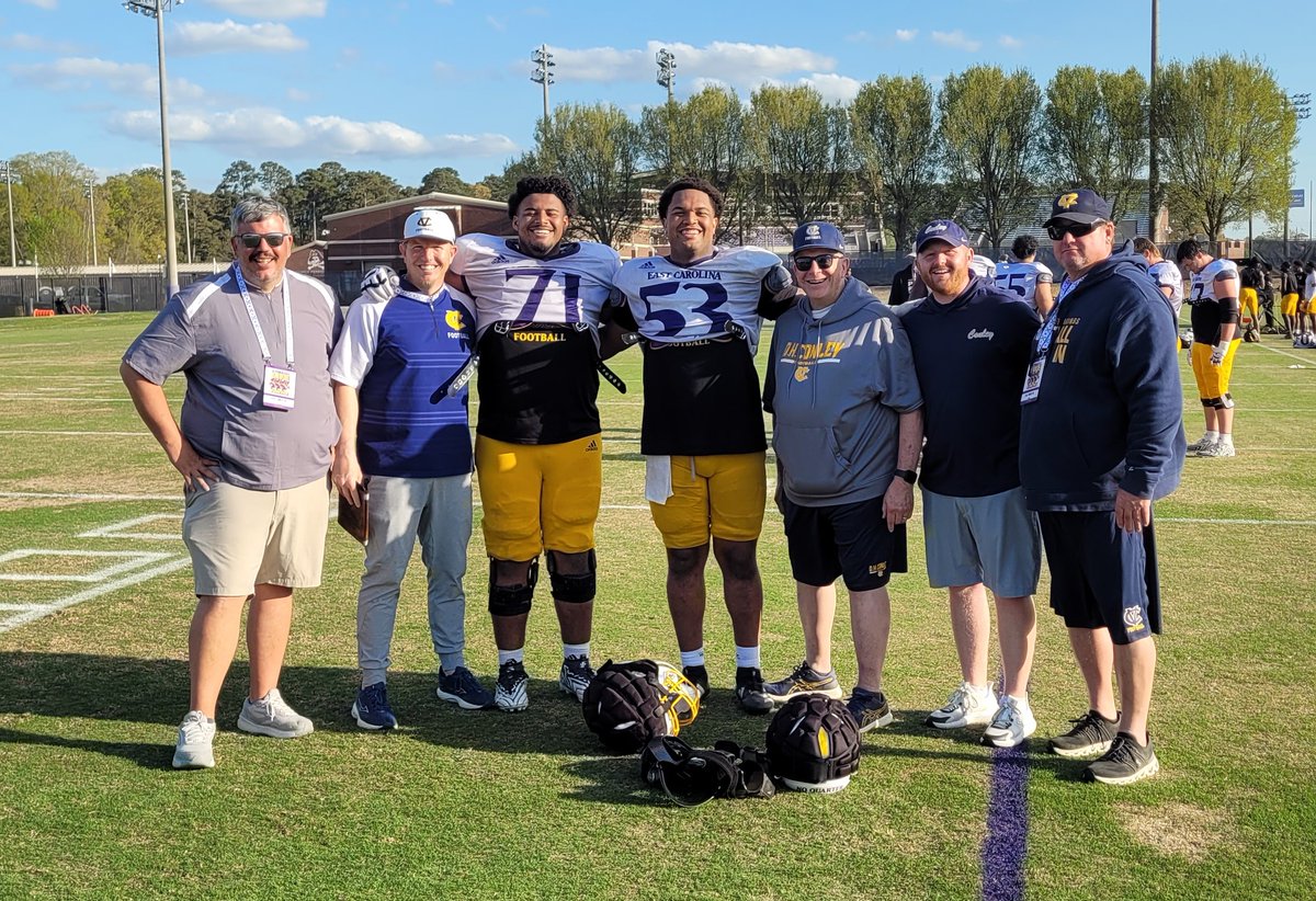 D.H. Conley Vikings Football tweet media