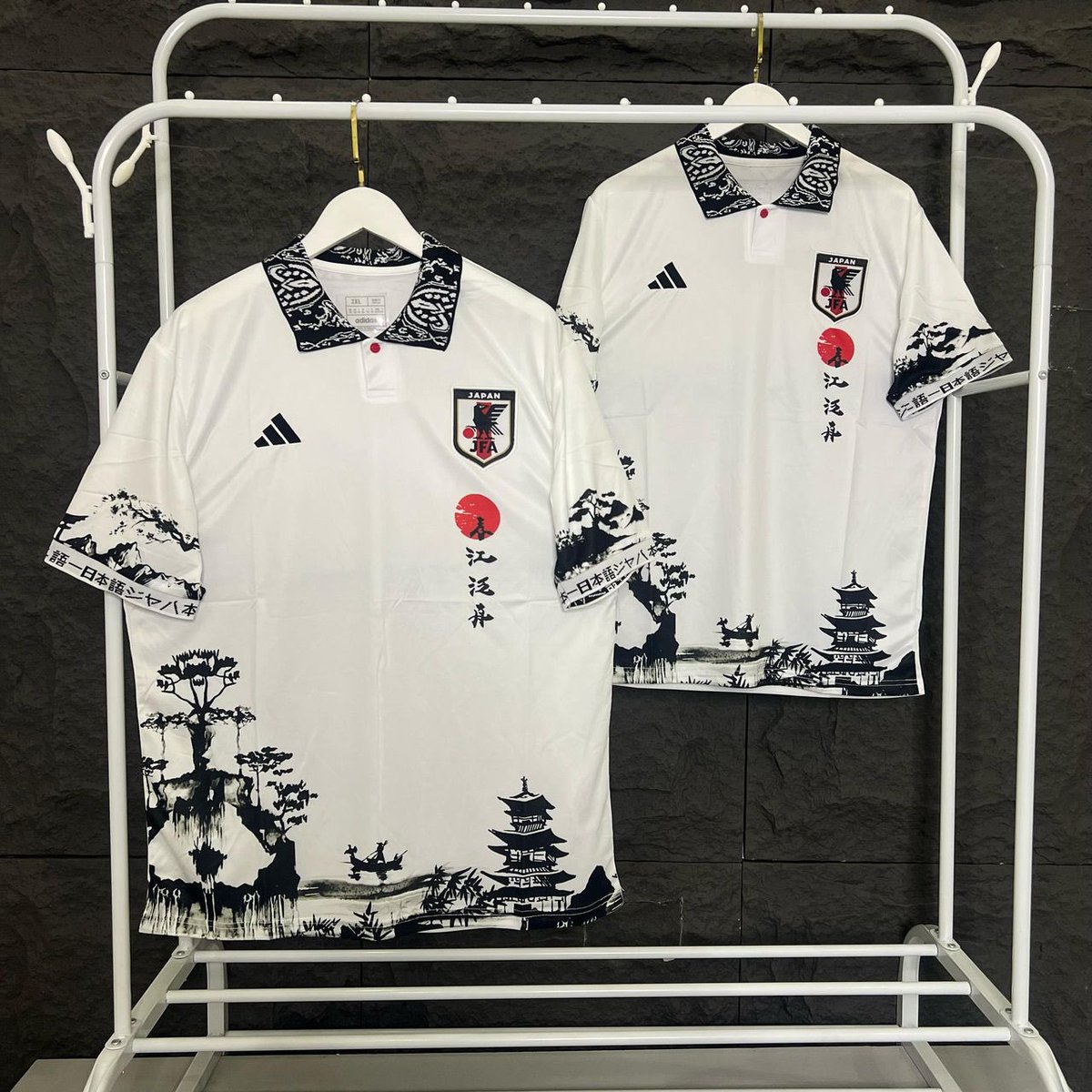 aliy3005's tweet photo. *JAPAN ANIMATED KIT SERIES* 🔥🔥🔥

Size: L-XL-2XL

Price: 
Retail: 17,000
Wholesale: 12,000
Bundle: 10,000

Kindly repost make e go far. Post am, na only you go get the update https://t.co/jZ4zznyrle