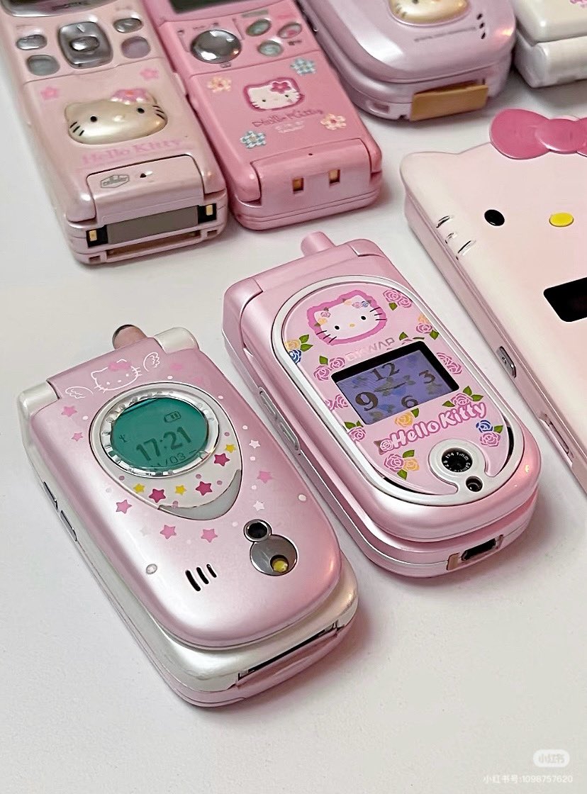 hello kitty cellphones