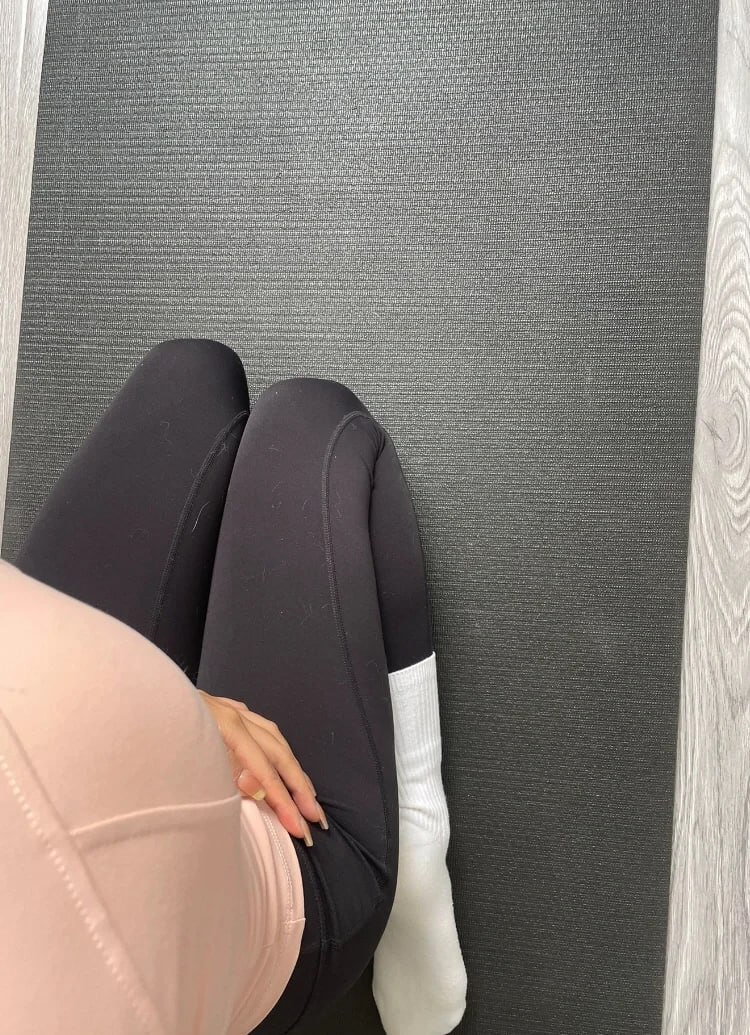 imbpanisa's tweet photo. #gym #athome #yoga

Home exercise today yoga 🧘‍♀️ https://t.co/zWlejFbb9K
