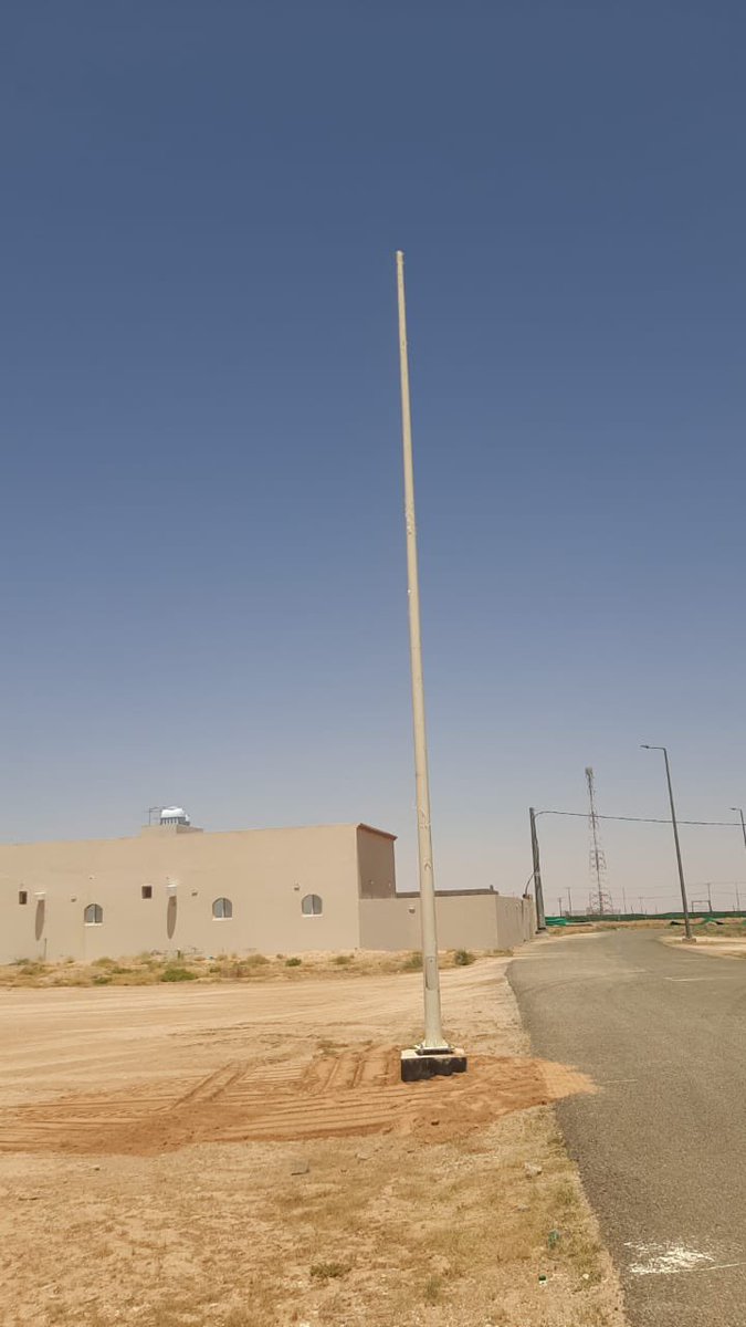 AbanatM's tweet photo. جهودنا مستمرة
بـ تركيب أعمدة إنارة بـ الداث
وذلك ضمن خطة البلدية في تقديم الخدمات الشاملة لمحافظة أبانات . 
#بلدية_محافظة_أبانات 
#نسعد_بخدمتكم 
  #أمانة_منطقة_القصيم https://t.co/Ux4UKZp2SV