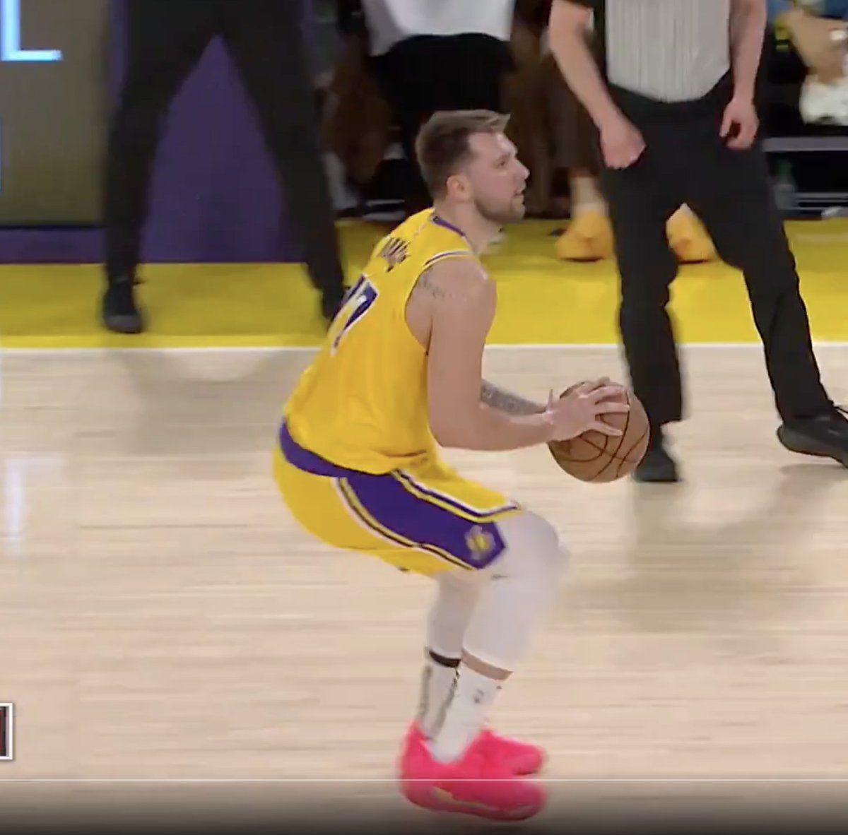 Su punto de partida de liberación de la energía es casi sentado...