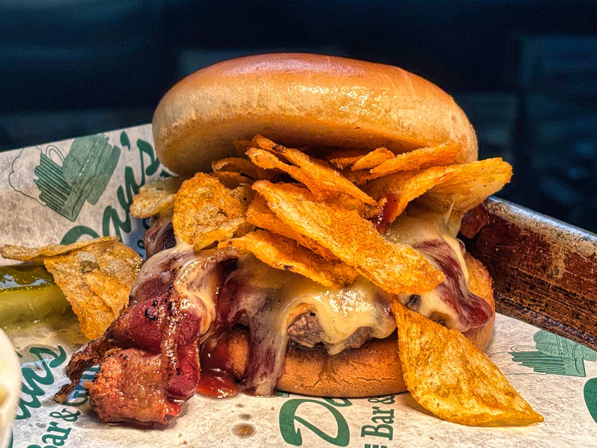 If you were looking for a reason to come out to Dan's.... here ya go!
The BBQ Burger topped with pulled pork, honey BBQ sauce, smoked Gouda and BBQ potato chips!
Served through Thursday, this week! 💥