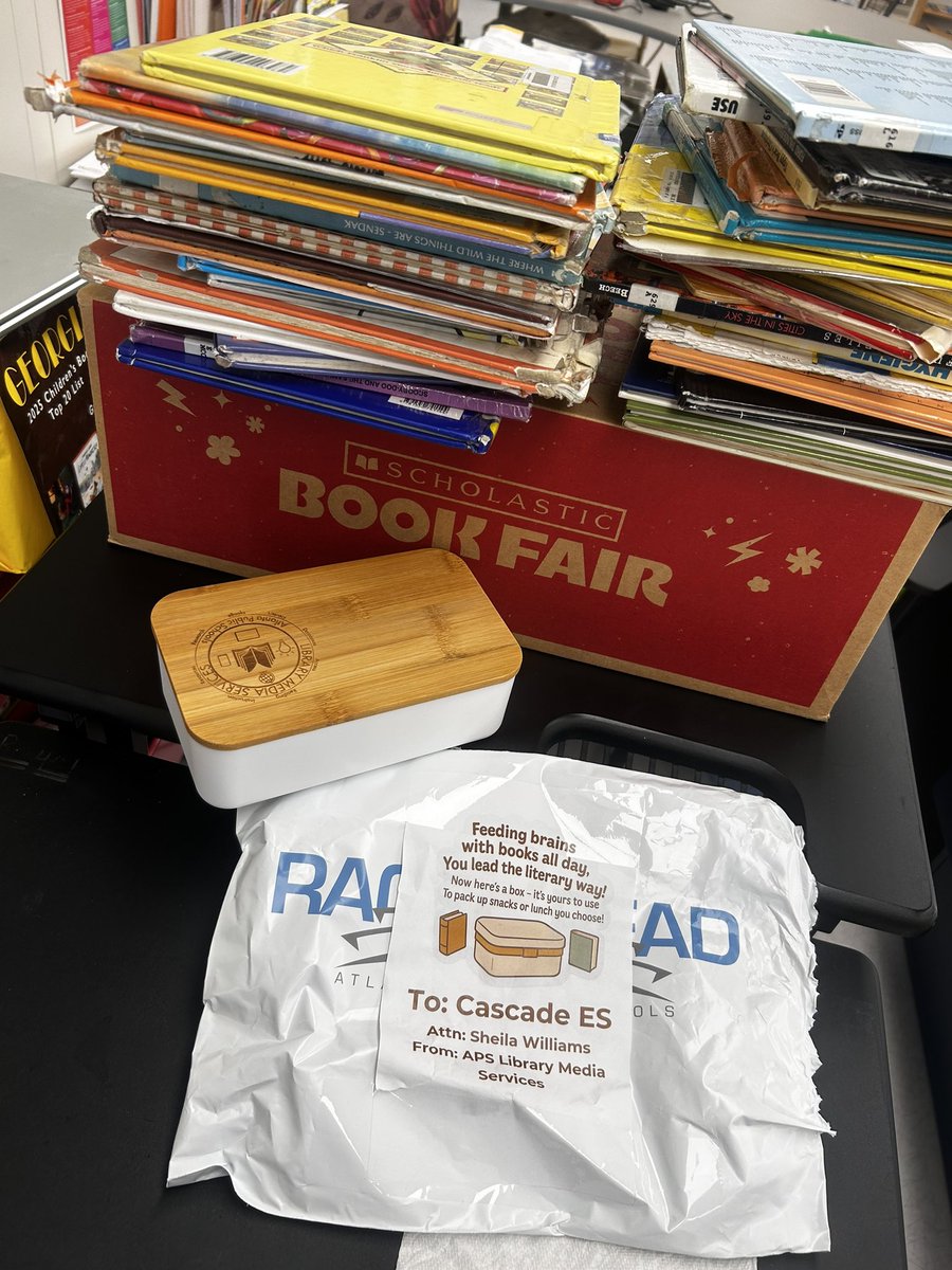 CascadeESMedCtr's tweet photo. #WonderousWednesday! Wow!…… just wow! Knee-deep in books…. Weeding, teaching and all things books….when a personal delivery made me 😍😀😍! Thanks @CostonCharice @JenWinSaunders @LynairMiller for the ❤️❤️❤️❤️ @APSMediaServ @APSInstructTech @ahrosser @apsupdate https://t.co/VkJtkwfJHX