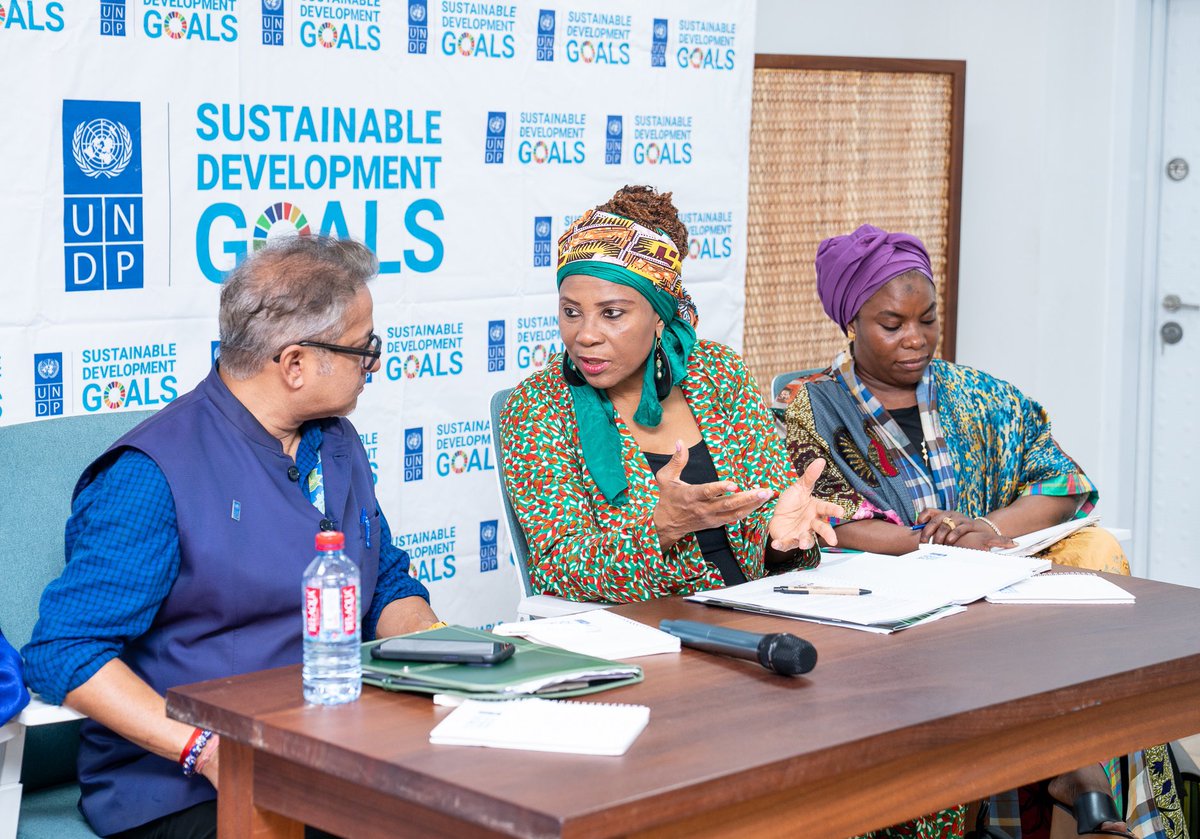 ahunnaeziakonwa's tweet photo. Such a joy reconnecting with the dedicated @UNDPGhana team. Your energy, resilience & commitment to supporting #Ghana’s dev journey is truly inspiring.
#NextGenUNDP
#LeadershipReImagined
#ExecutiveLeadershipGH https://t.co/ILmHv3BYIh