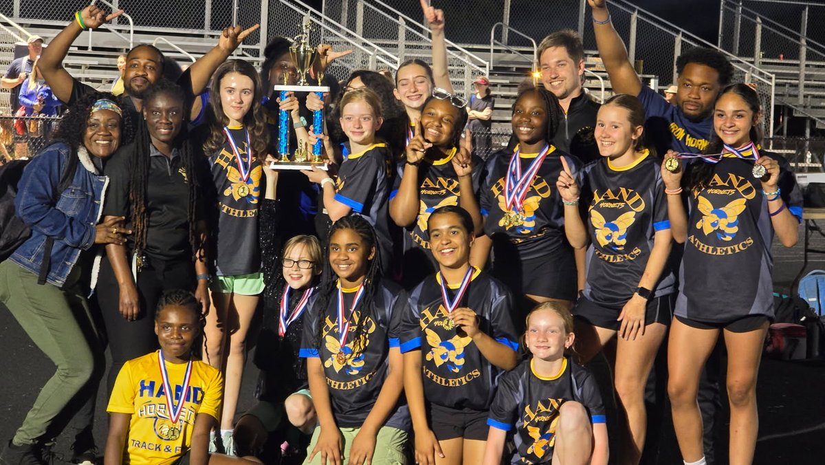 CONGRATULATIONS to our 6GR Girls' Track Scholars on being named the R1 2025 Track Champions! And a huge shout out to our 6GR Boys' Track Scholars for their incredible performance and securing 2nd place!