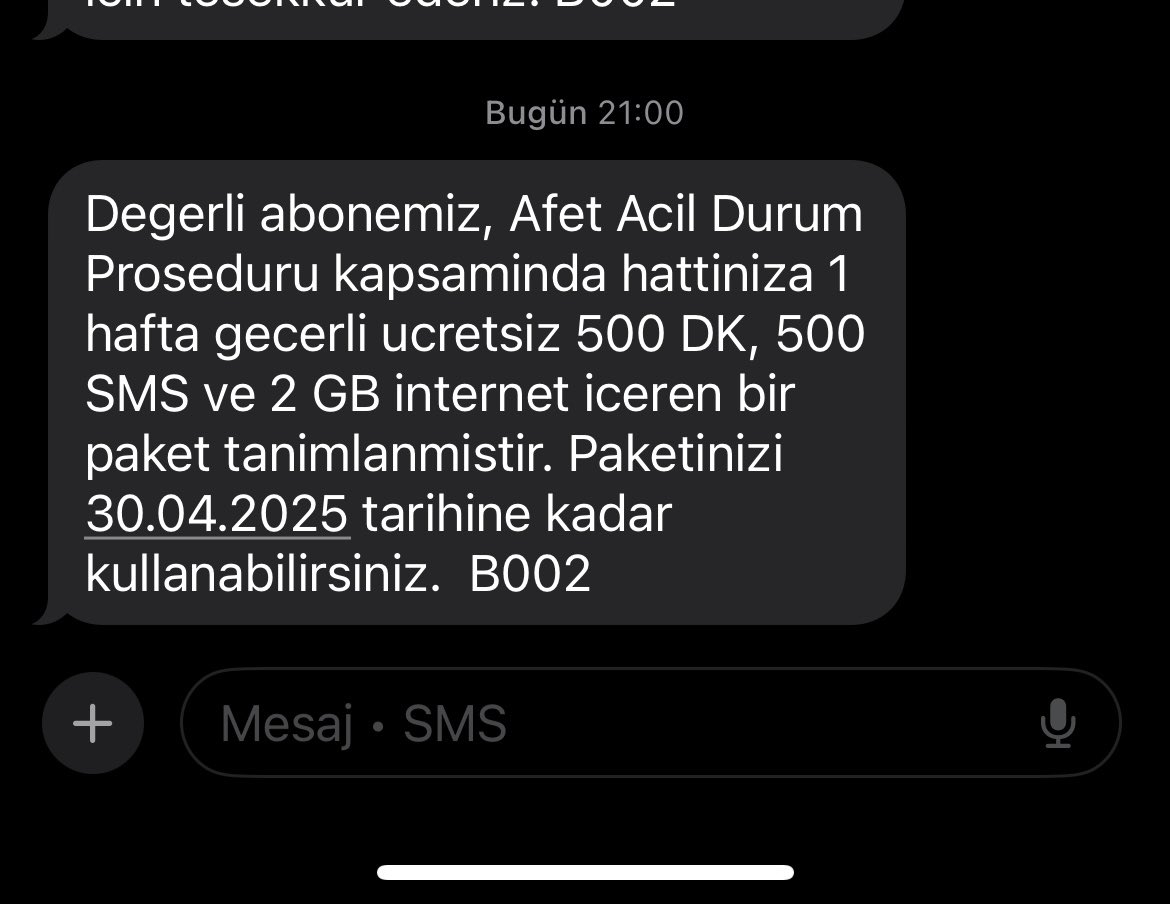TopluZeynel's tweet photo. Taşşak geçiyolar bi de oçları şerefiniz yok ulan https://t.co/iBp2mkHpEU