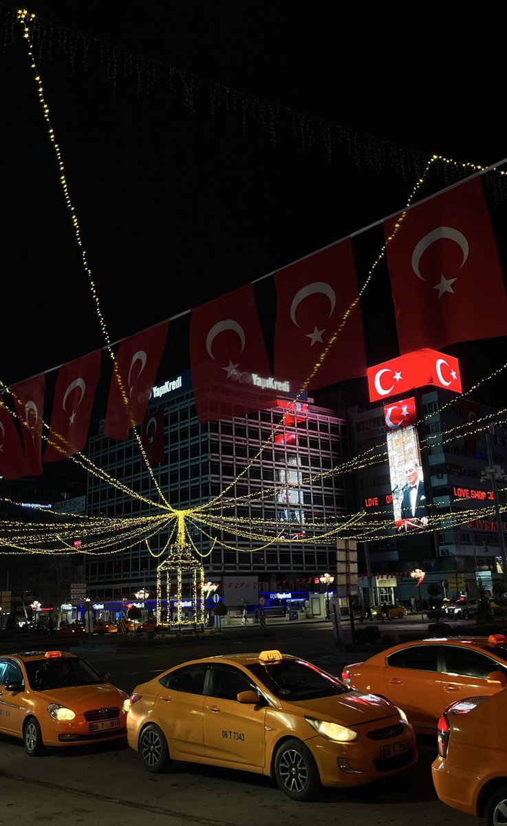 Munevverbulutt's tweet photo. Ankara ❤️ https://t.co/PHewsEa05I
