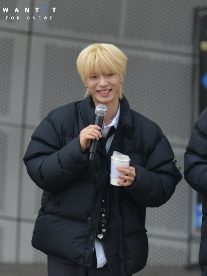 That same cute smile of Kanghyun🥹💜