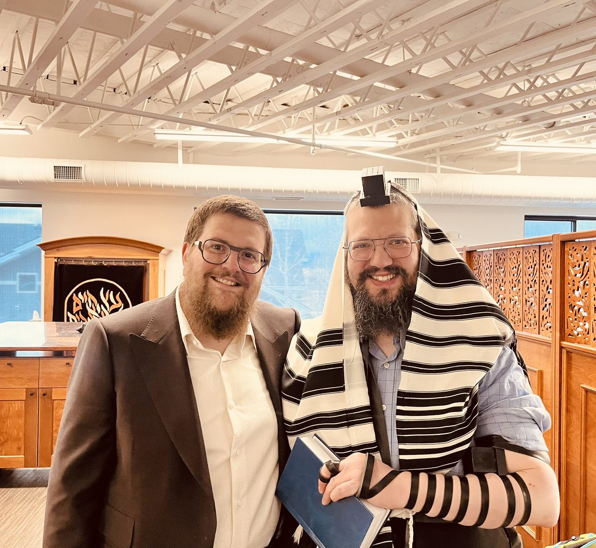 Chaim Bruk (@montanajew) on Twitter photo It’s not every day that renowned author <a href="/dovidzak/">Dovid Zaklikowski</a> shows up for morning services in Bozeman!
Welcome to G-d’s country! It’s not every day that renowned author <a href="/dovidzak/">Dovid Zaklikowski</a> shows up for morning services in Bozeman!
Welcome to G-d’s country!
