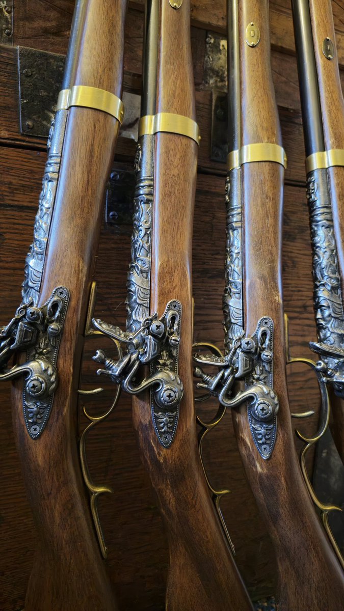 Muskets ready for the stage!