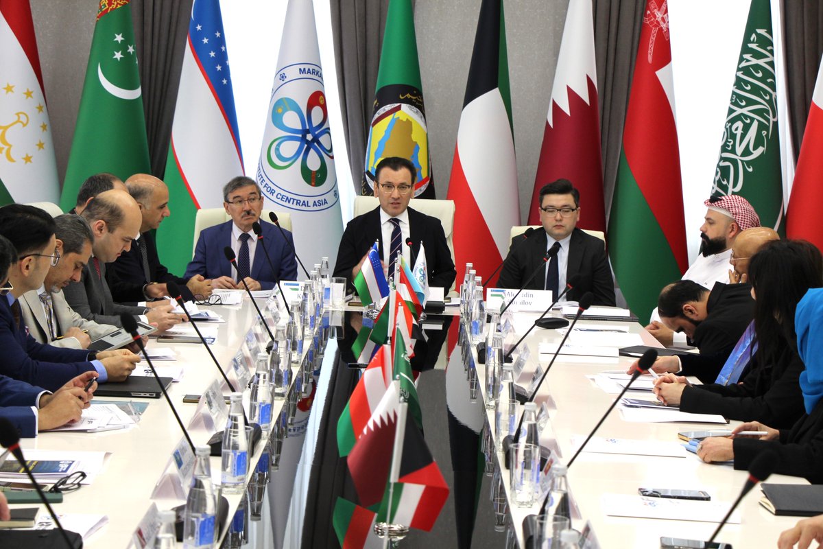 Esfandyar Batmanghelidj tweet media