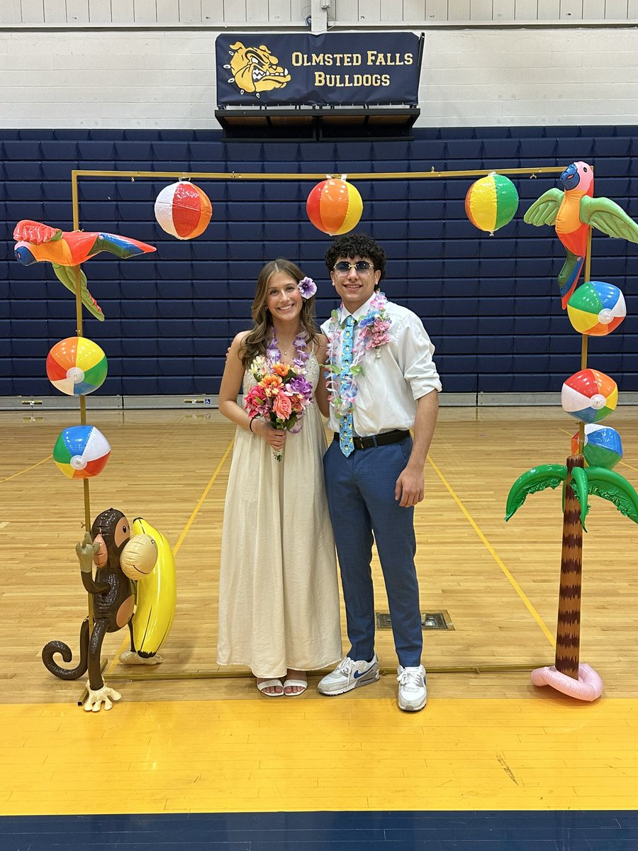 As the final project for our healthy and unhealthy relationships unit, 6th period Personal Development class held their mock wedding. Congratulations to Maddie and Yezen and thanks to our teachers who participated in the wedding as well!