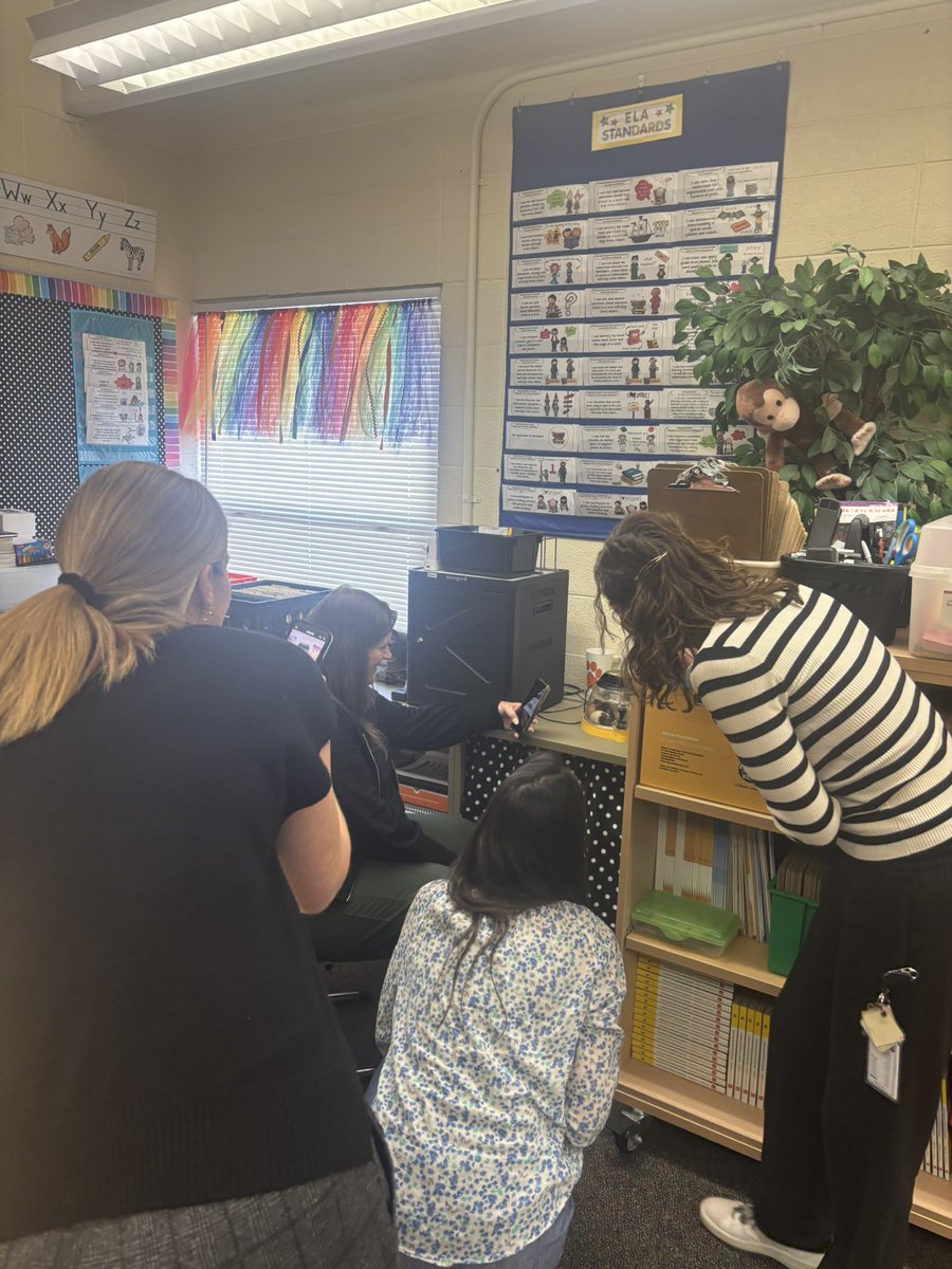 ErieElementary (@erieexcellence) on Twitter photo Our kindergarten classes have been learning about chickens and taking care of eggs. They are finally hatching and one class live streamed so the whole school could watch! #StVrainStorm <a href="/DPerfettiDeany/">Dina Perfetti-Deany</a> <a href="/SVVSDsupt/">Jackie Kapushion, Ed.D.</a> Our kindergarten classes have been learning about chickens and taking care of eggs. They are finally hatching and one class live streamed so the whole school could watch! #StVrainStorm <a href="/DPerfettiDeany/">Dina Perfetti-Deany</a> <a href="/SVVSDsupt/">Jackie Kapushion, Ed.D.</a>