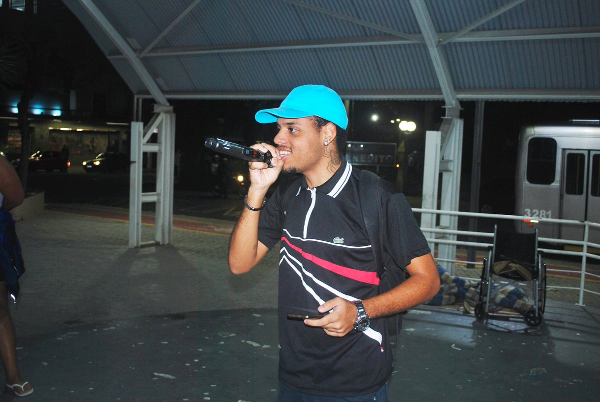 tercadorap's tweet photo. Na 2ª Edição da Terça do Rap, quem bateu cartão e quebrou tudo foi o nosso conterrâneo Magic Pitter, com uma performance enérgica, músicas quentes e letras que carregam personalidade e atitude. https://t.co/lnzIim9Ufq