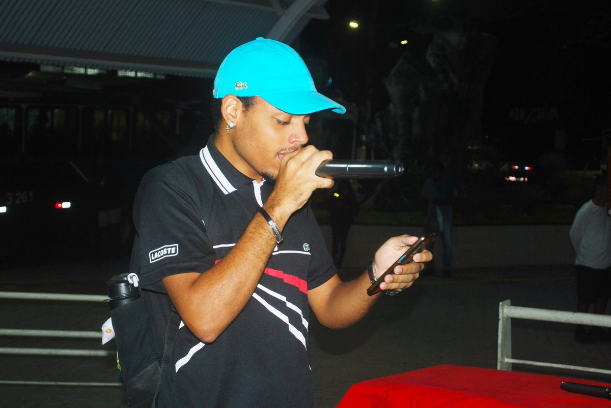 tercadorap's tweet photo. Na 2ª Edição da Terça do Rap, quem bateu cartão e quebrou tudo foi o nosso conterrâneo Magic Pitter, com uma performance enérgica, músicas quentes e letras que carregam personalidade e atitude. https://t.co/lnzIim9Ufq