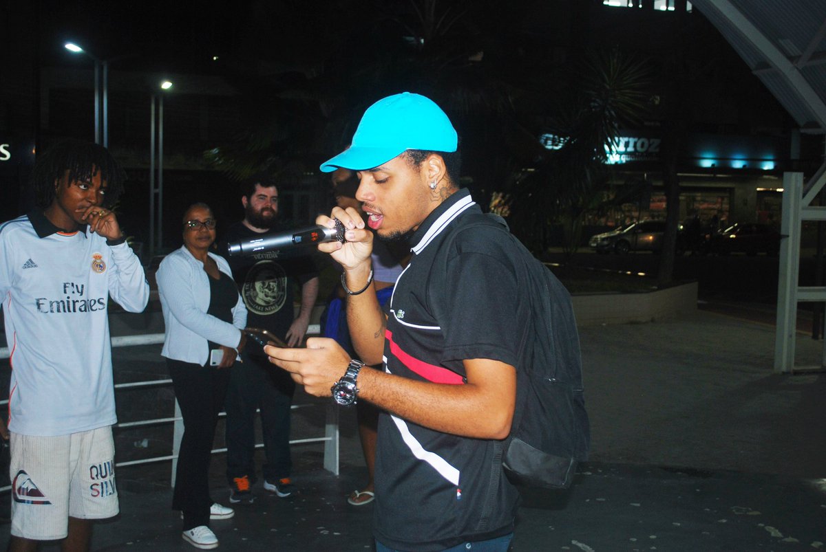 tercadorap's tweet photo. Na 2ª Edição da Terça do Rap, quem bateu cartão e quebrou tudo foi o nosso conterrâneo Magic Pitter, com uma performance enérgica, músicas quentes e letras que carregam personalidade e atitude. https://t.co/lnzIim9Ufq